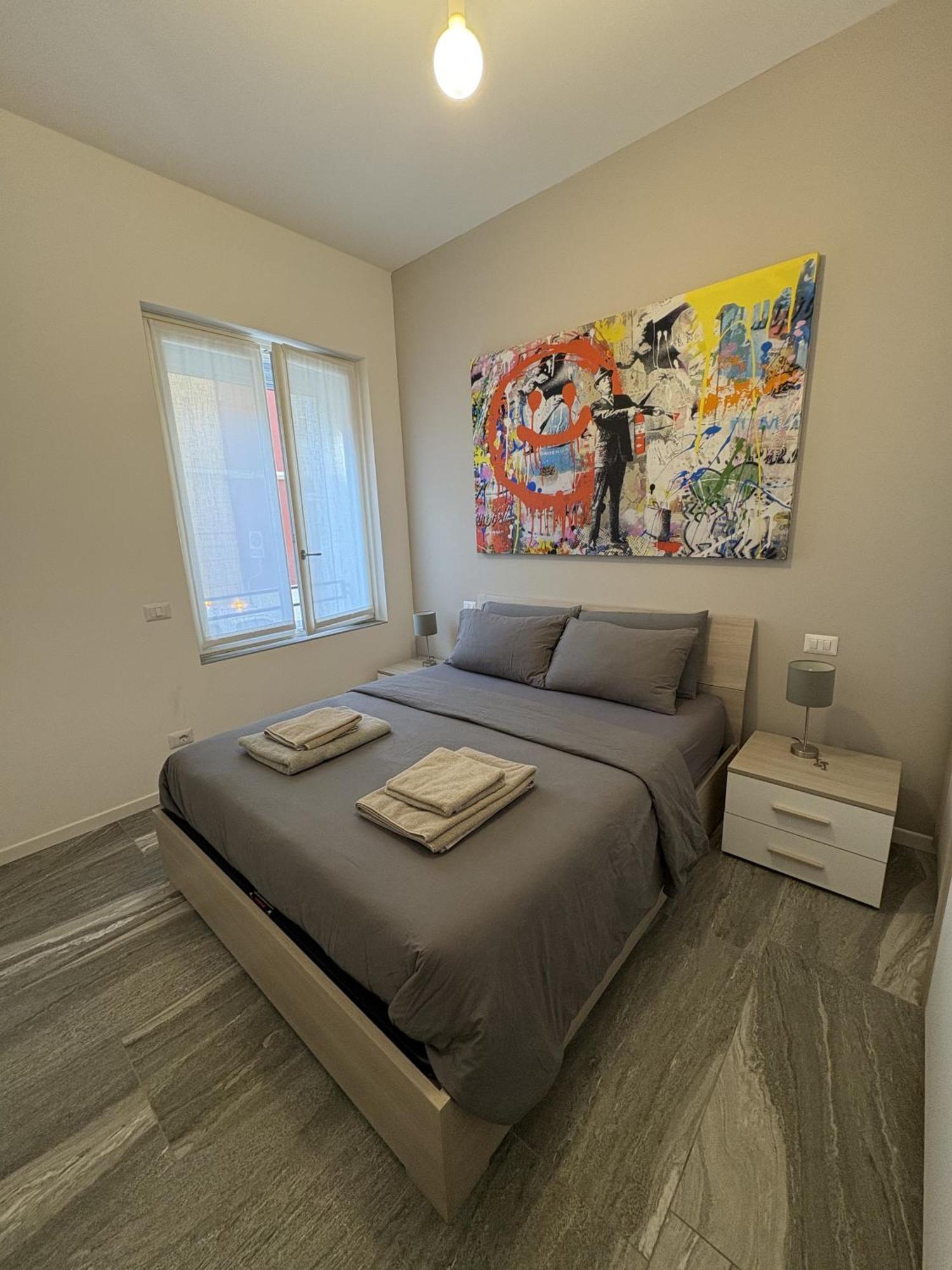 Essential Apartment Сесто Сан Джовани Екстериор снимка
