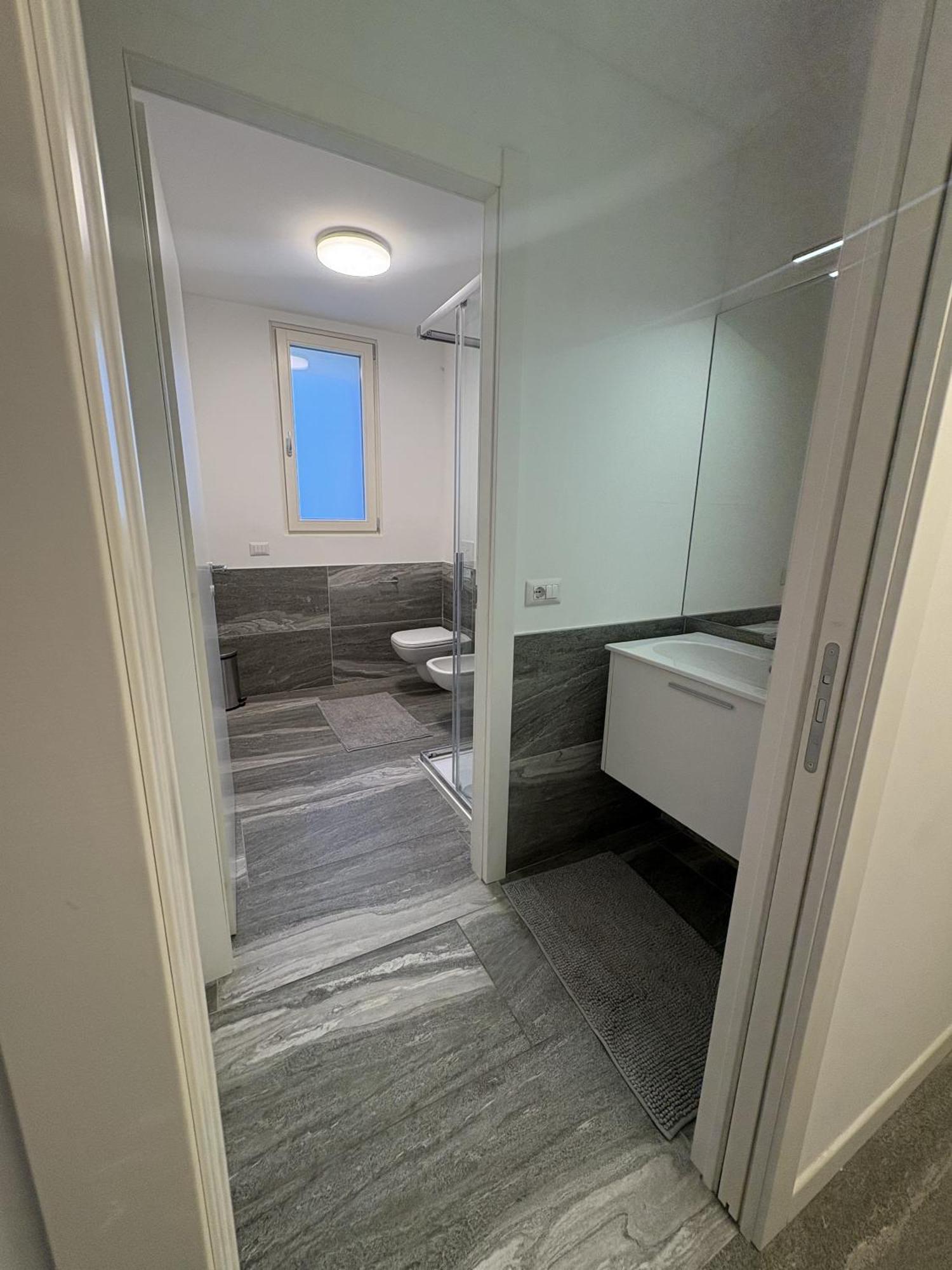 Essential Apartment Сесто Сан Джовани Екстериор снимка