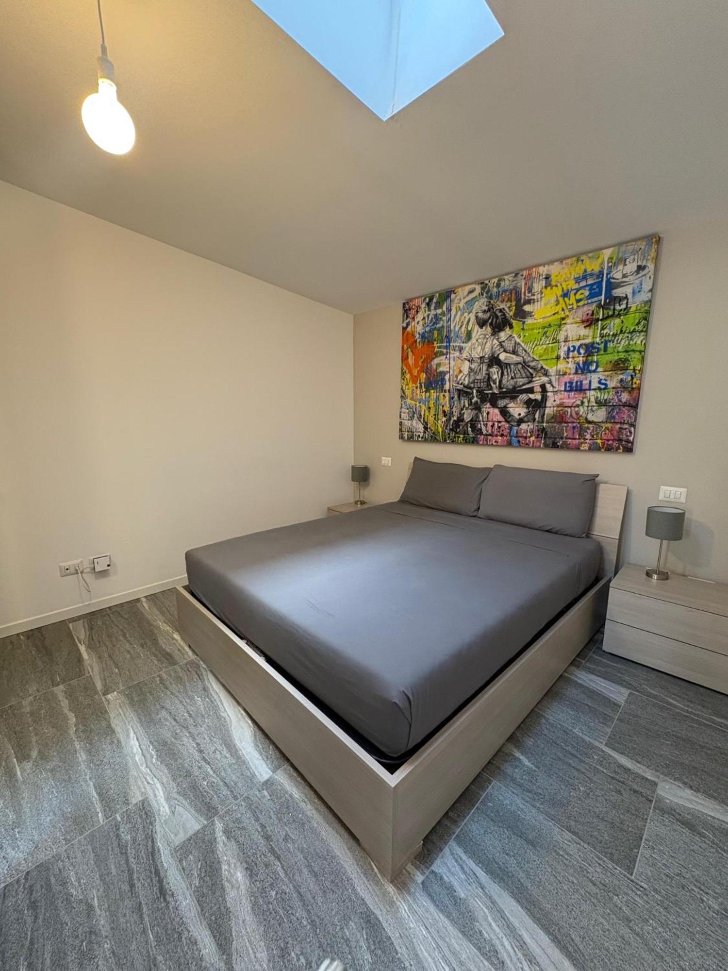 Essential Apartment Сесто Сан Джовани Екстериор снимка