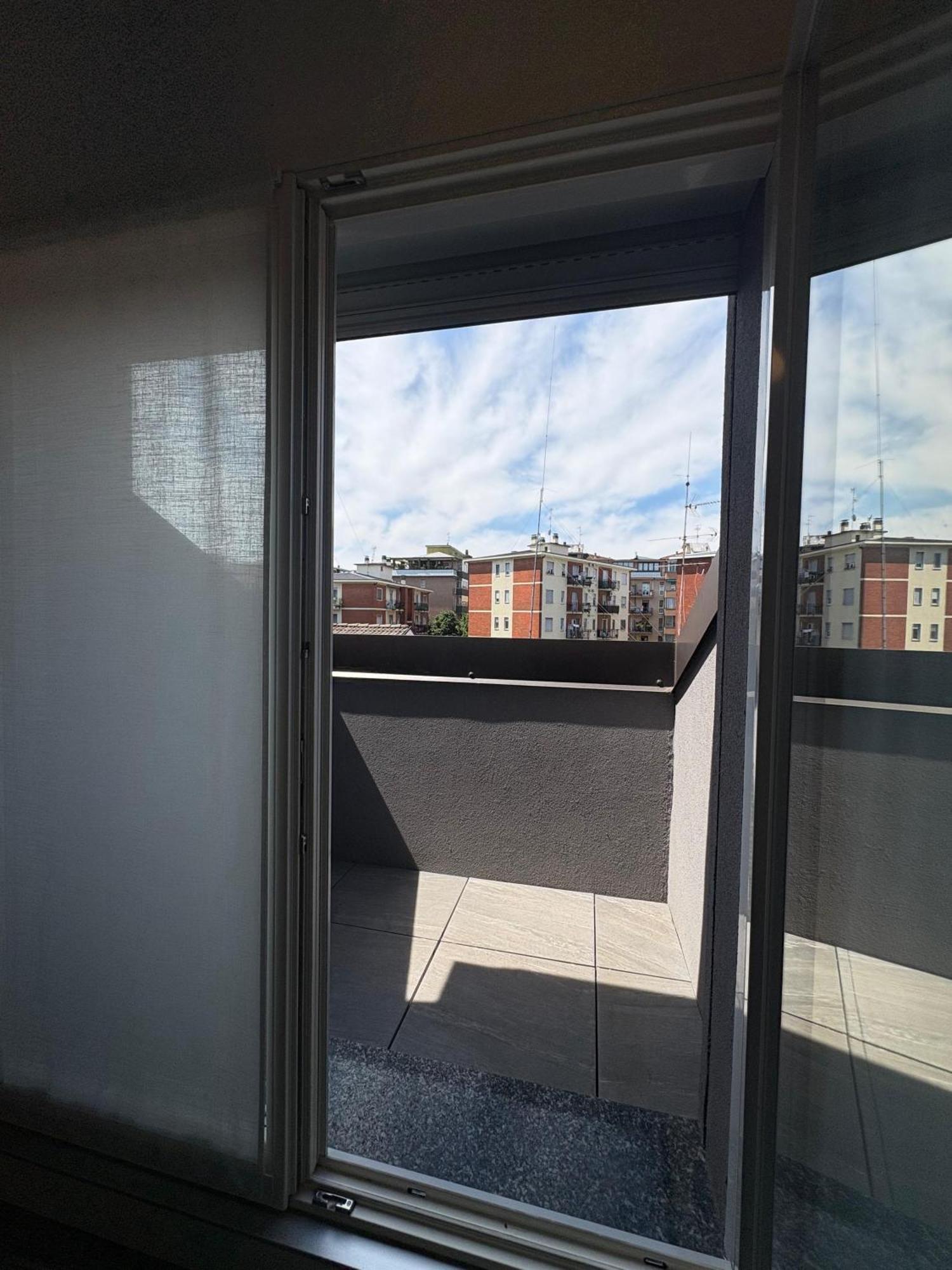 Essential Apartment Сесто Сан Джовани Екстериор снимка