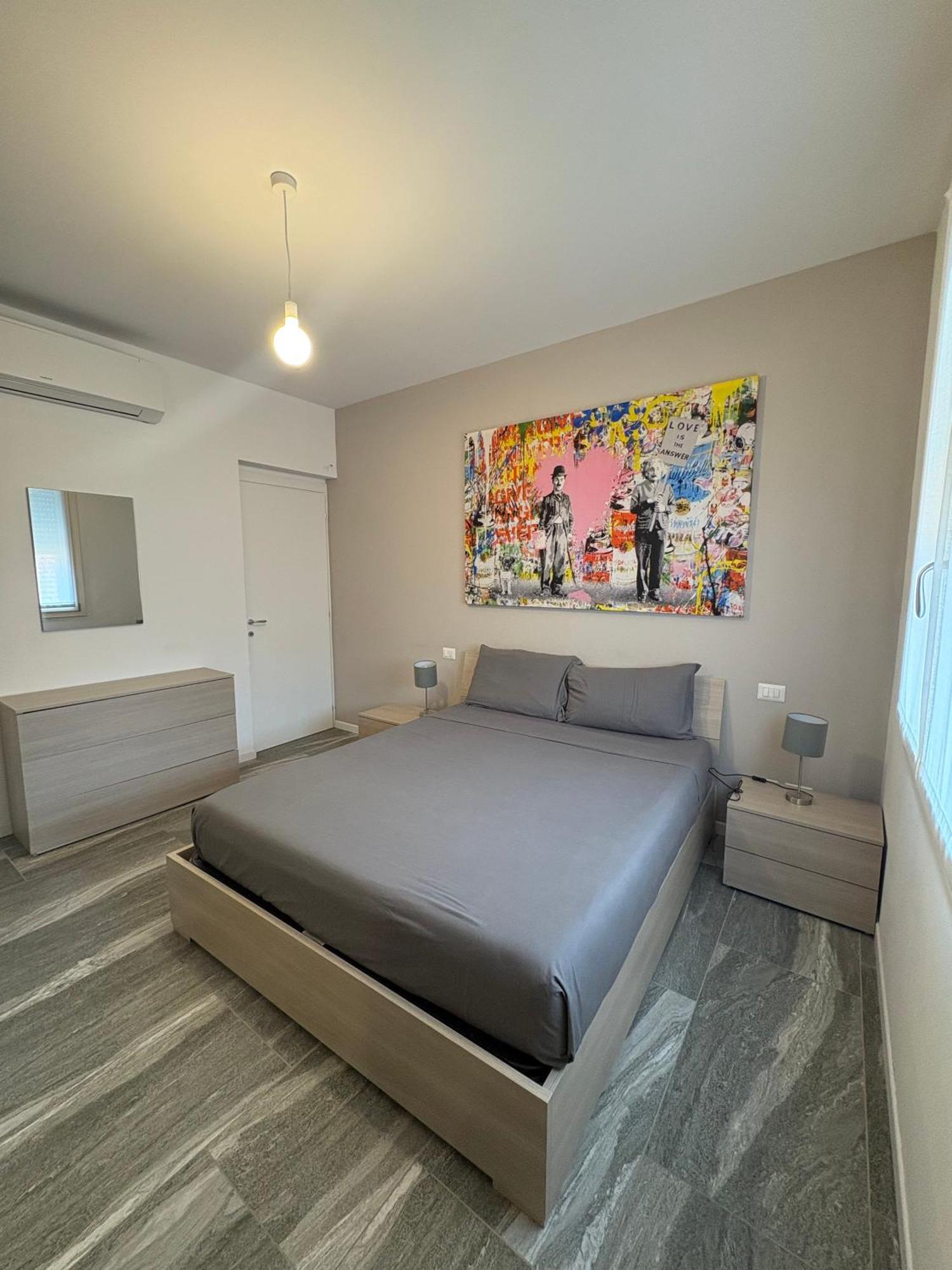 Essential Apartment Сесто Сан Джовани Екстериор снимка